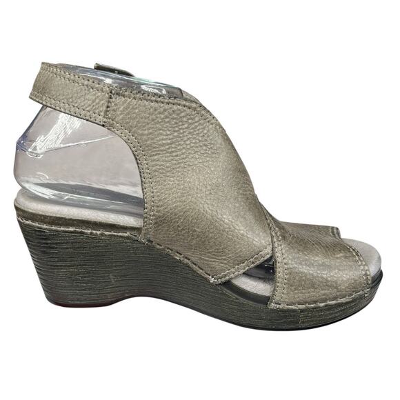 Dansko Women’s Vanda Grey Leather Open Toe Wedge Sandal Size 38 US 7.5/8 - Picture 4 of 11
